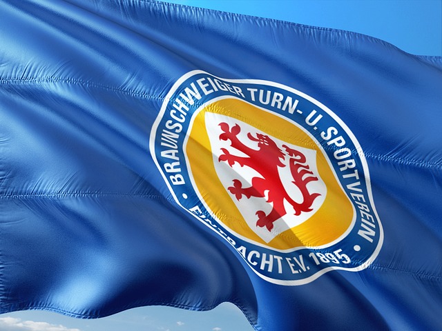 業足球運動 業足球運動